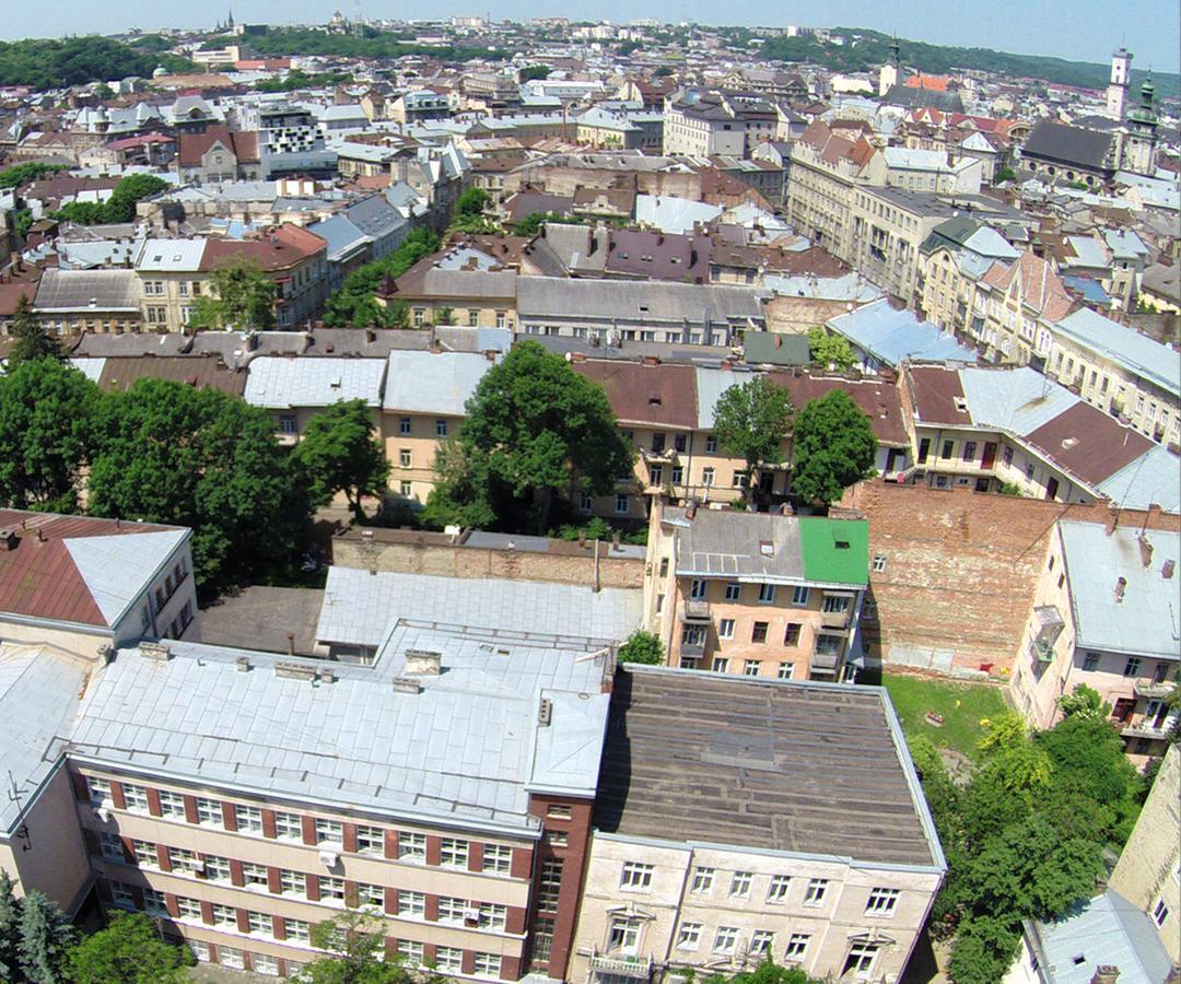 A&A Hostel Lviv Buitenkant foto