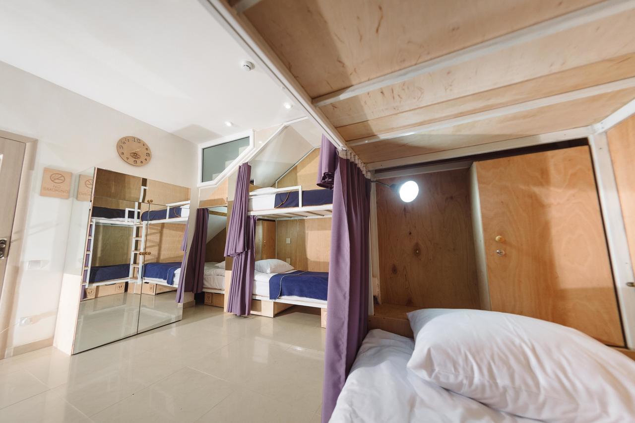A&A Hostel Lviv Buitenkant foto